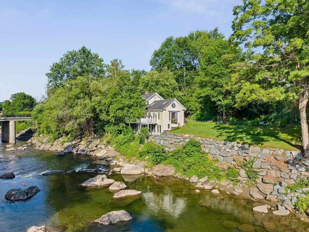 16 Church Street Woodstock VT 05091