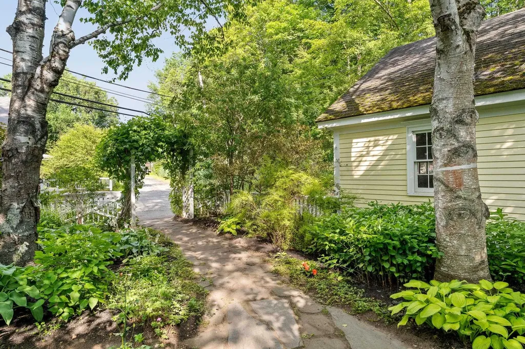 16 Church Street Woodstock VT 05091