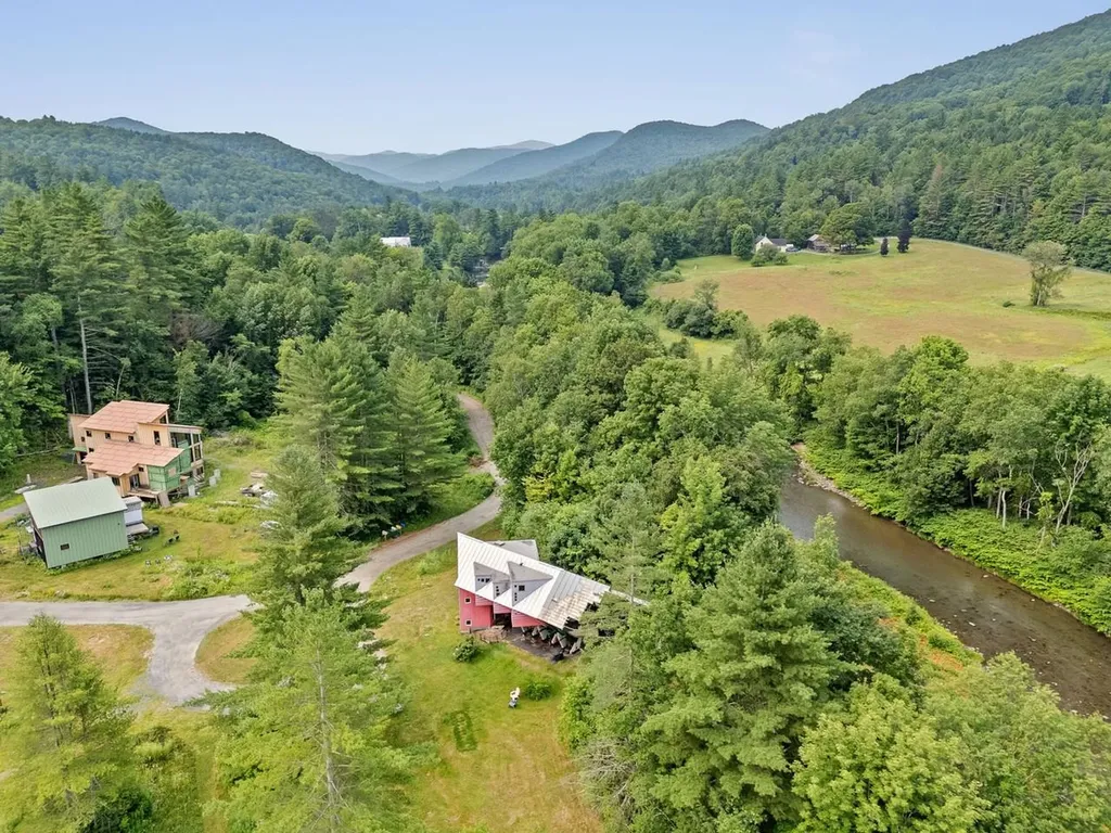 149 Folsom Brook Drive Waitsfield VT 05673