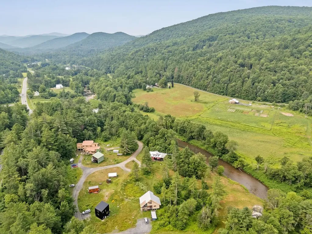 149 Folsom Brook Drive Waitsfield VT 05673