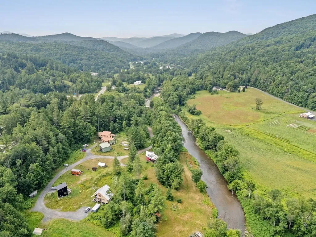 149 Folsom Brook Drive Waitsfield VT 05673