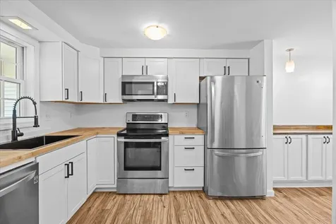156 Whispering Pines Colchester VT 05446