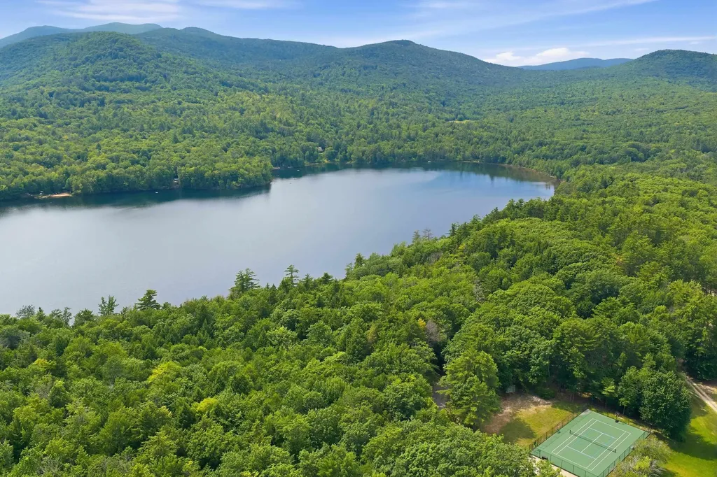 224 Valley Road Ossipee NH 03814