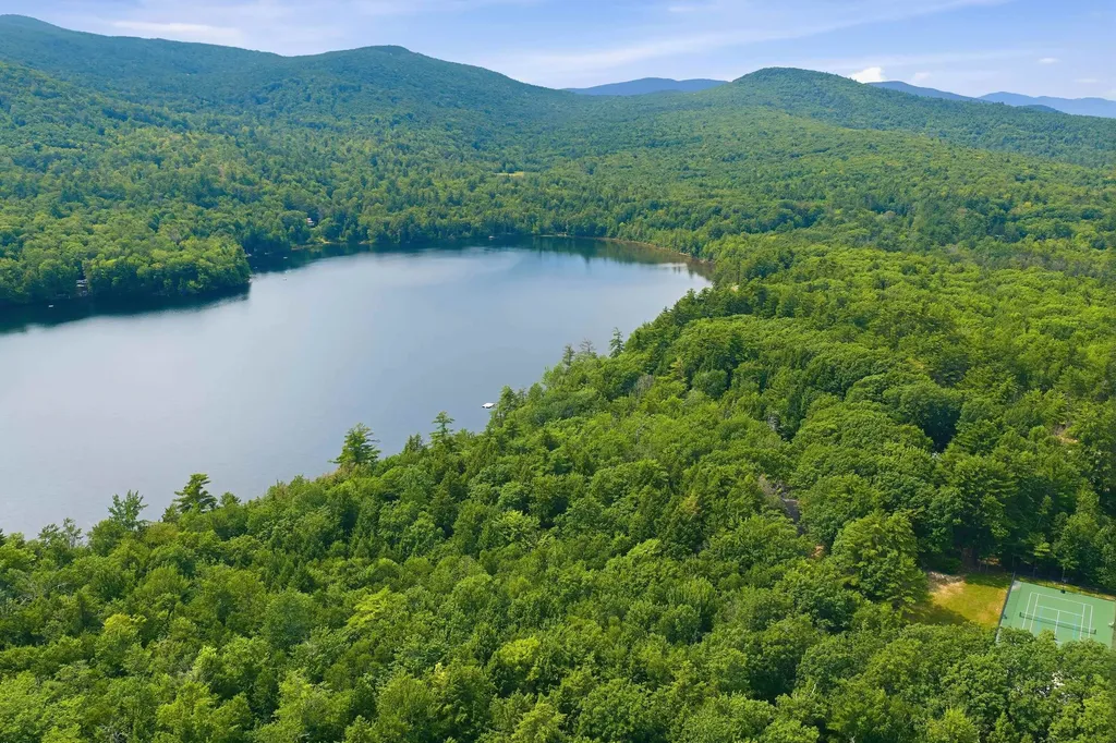 224 Valley Road Ossipee NH 03814