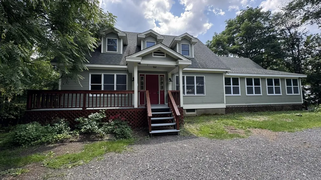 6 Crescent Street Randolph VT 05060