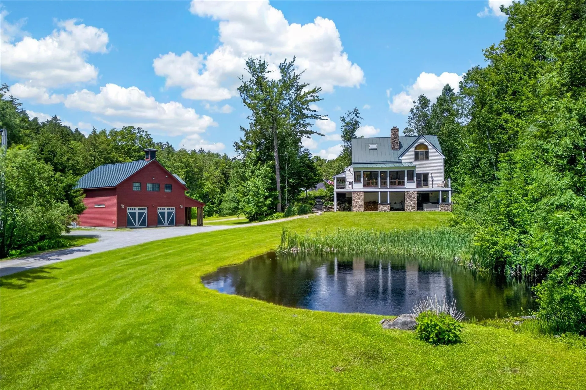 1949 South Road Peru VT 05152