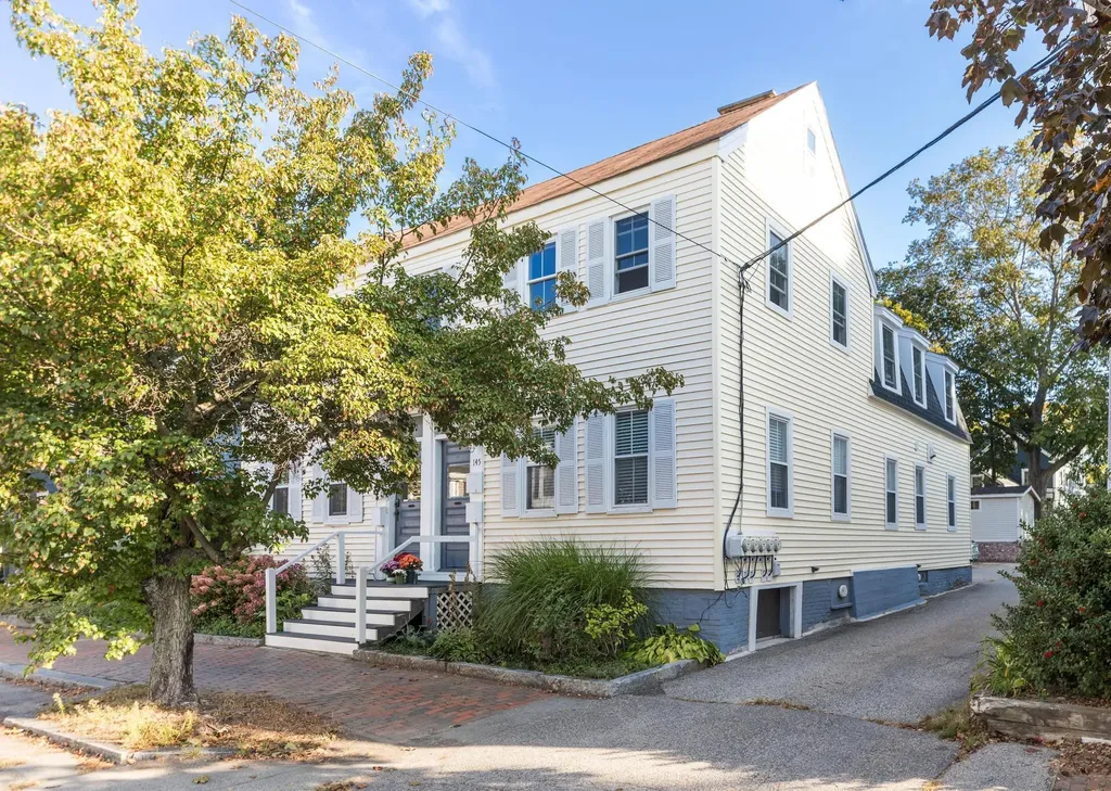 145 Cabot Street Portsmouth NH 03801