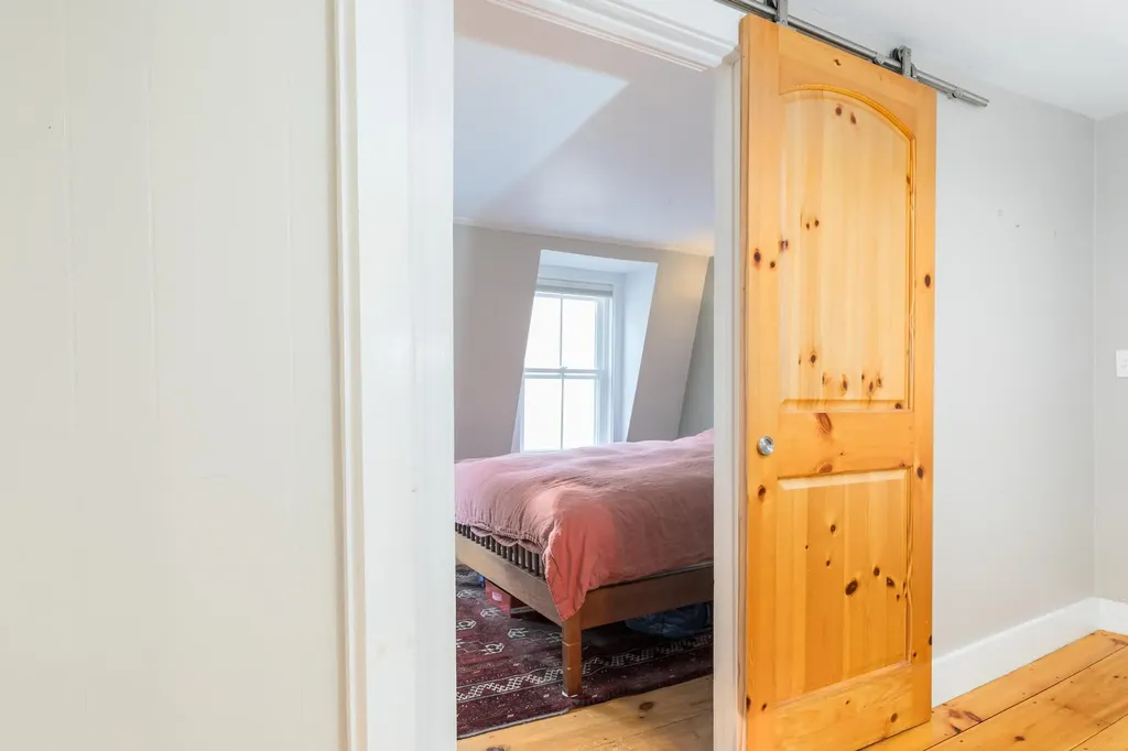 145 Cabot Street Portsmouth NH 03801