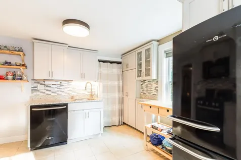 145 Cabot Street Portsmouth NH 03801