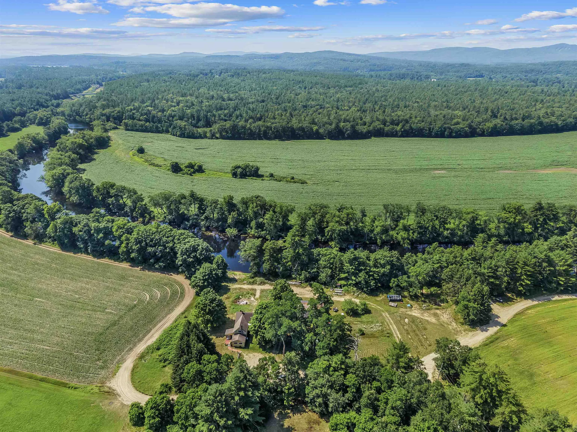385 Burnham Intervale Road Hopkinton NH 03229