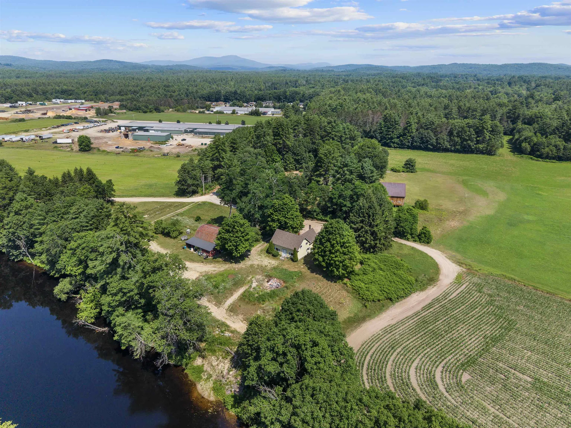 385 Burnham Intervale Road Hopkinton NH 03229