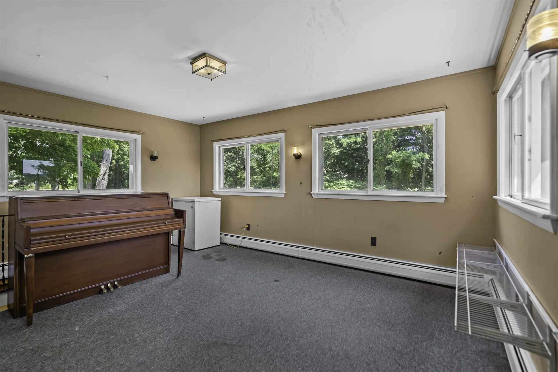 385 Burnham Intervale Road Hopkinton NH 03229