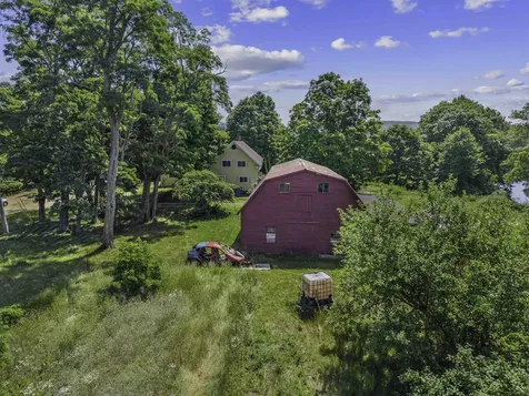 385 Burnham Intervale Road Hopkinton NH 03229