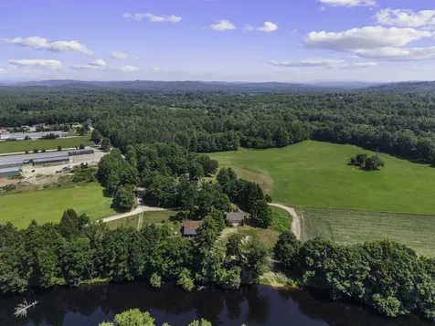 385 Burnham Intervale Road Hopkinton NH 03229
