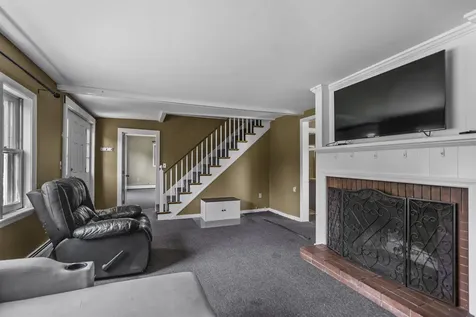 385 Burnham Intervale Road Hopkinton NH 03229
