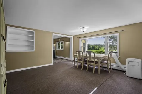 385 Burnham Intervale Road Hopkinton NH 03229