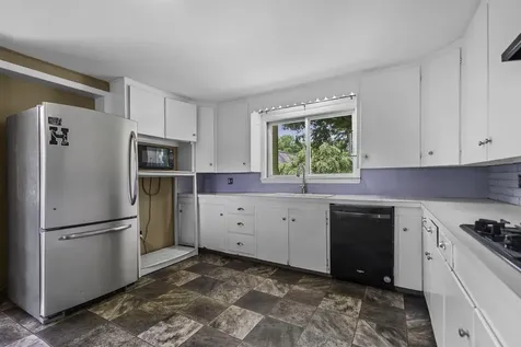 385 Burnham Intervale Road Hopkinton NH 03229