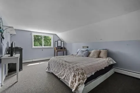 385 Burnham Intervale Road Hopkinton NH 03229