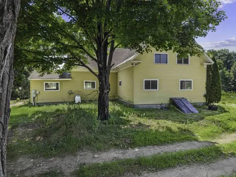 385 Burnham Intervale Road Hopkinton NH 03229