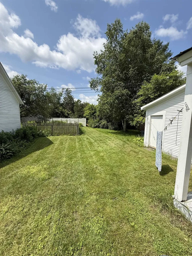 55 South Street Lyndon VT 05851