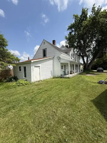 55 South Street Lyndon VT 05851