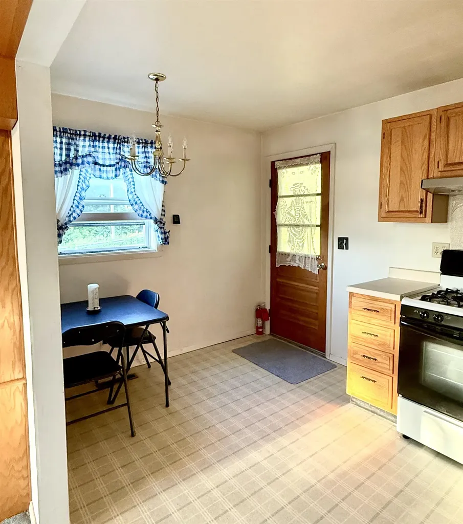 112 High Street Lyndon VT 05851