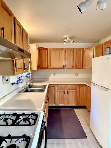 112 High Street Lyndon VT 05851