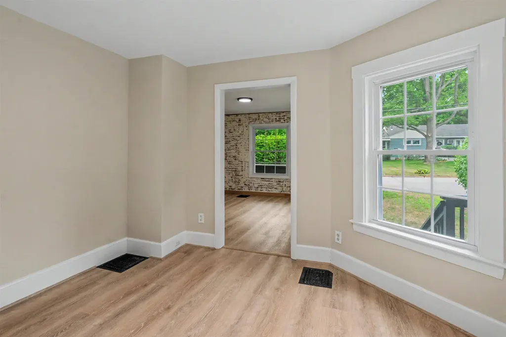 184 Echo Avenue Portsmouth NH 03081