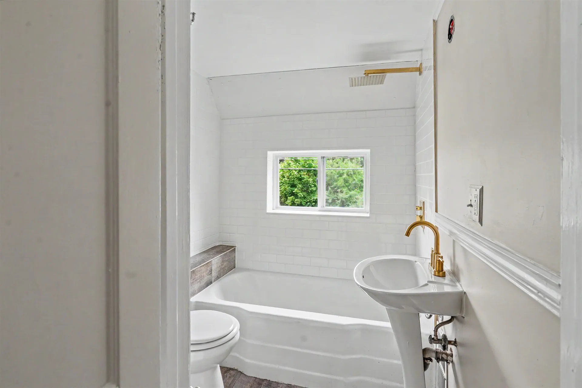 184 Echo Avenue Portsmouth NH 03081