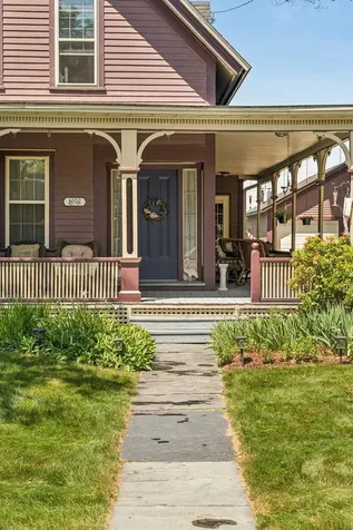 6 Pine Street Windsor VT 05089