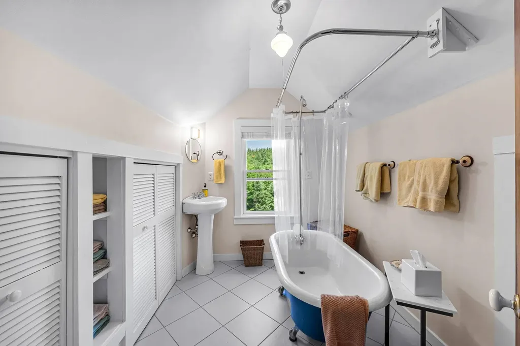 2843 Burrington Hill Whitingham VT 05361