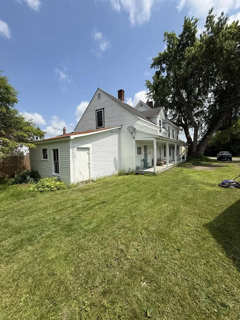 55 South Street Lyndon VT 05851