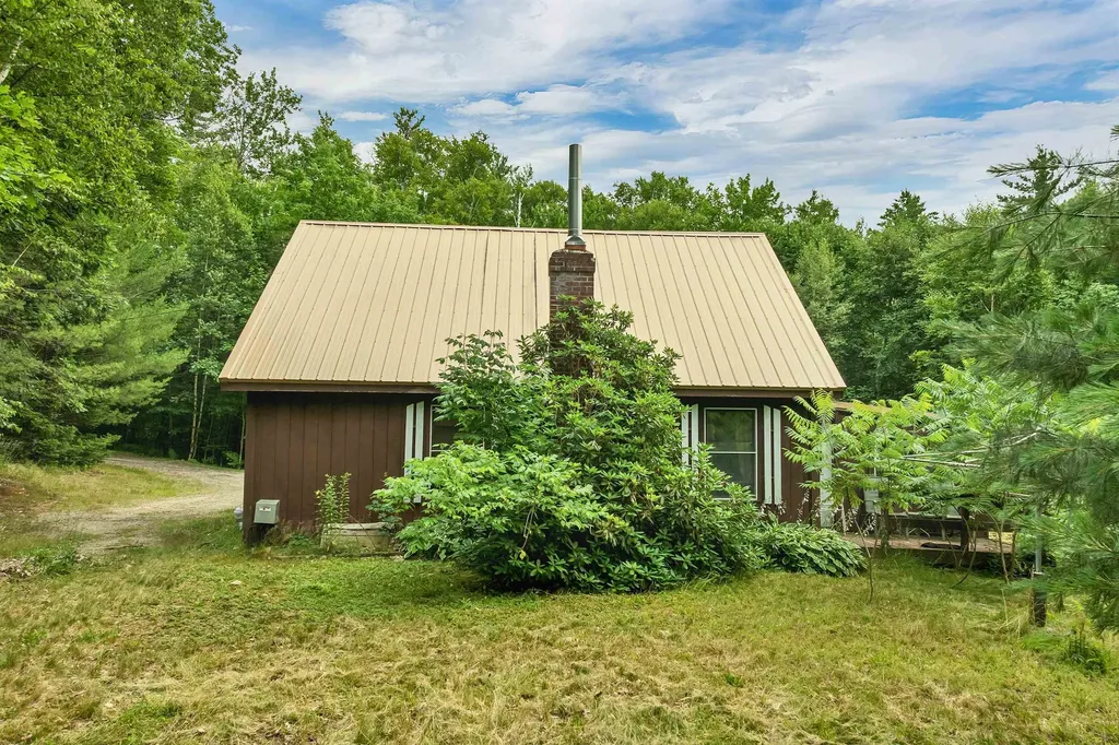 617 Mill Brook Road Thornton NH 03285