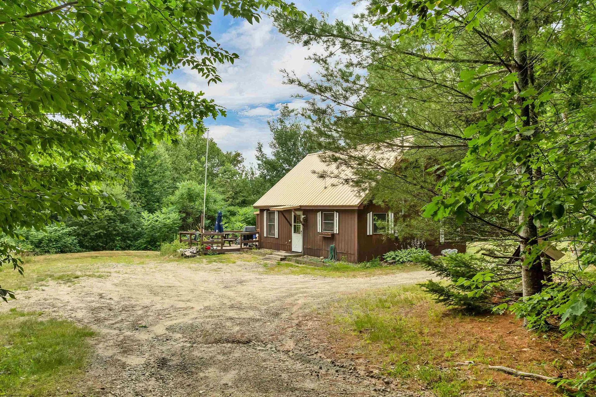 617 Mill Brook Road Thornton NH 03285