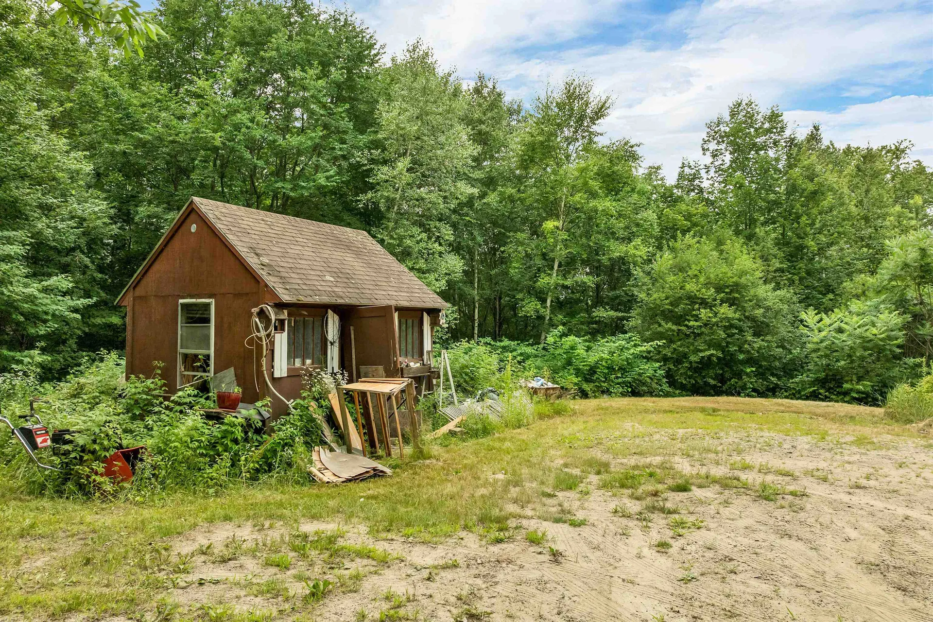 617 Mill Brook Road Thornton NH 03285