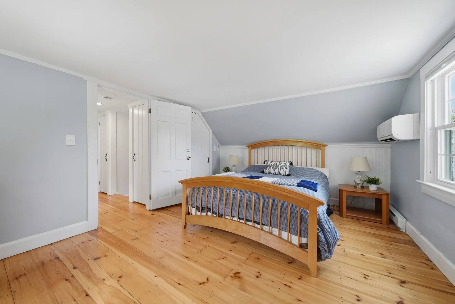 27 Baker Street Hudson NH 03051