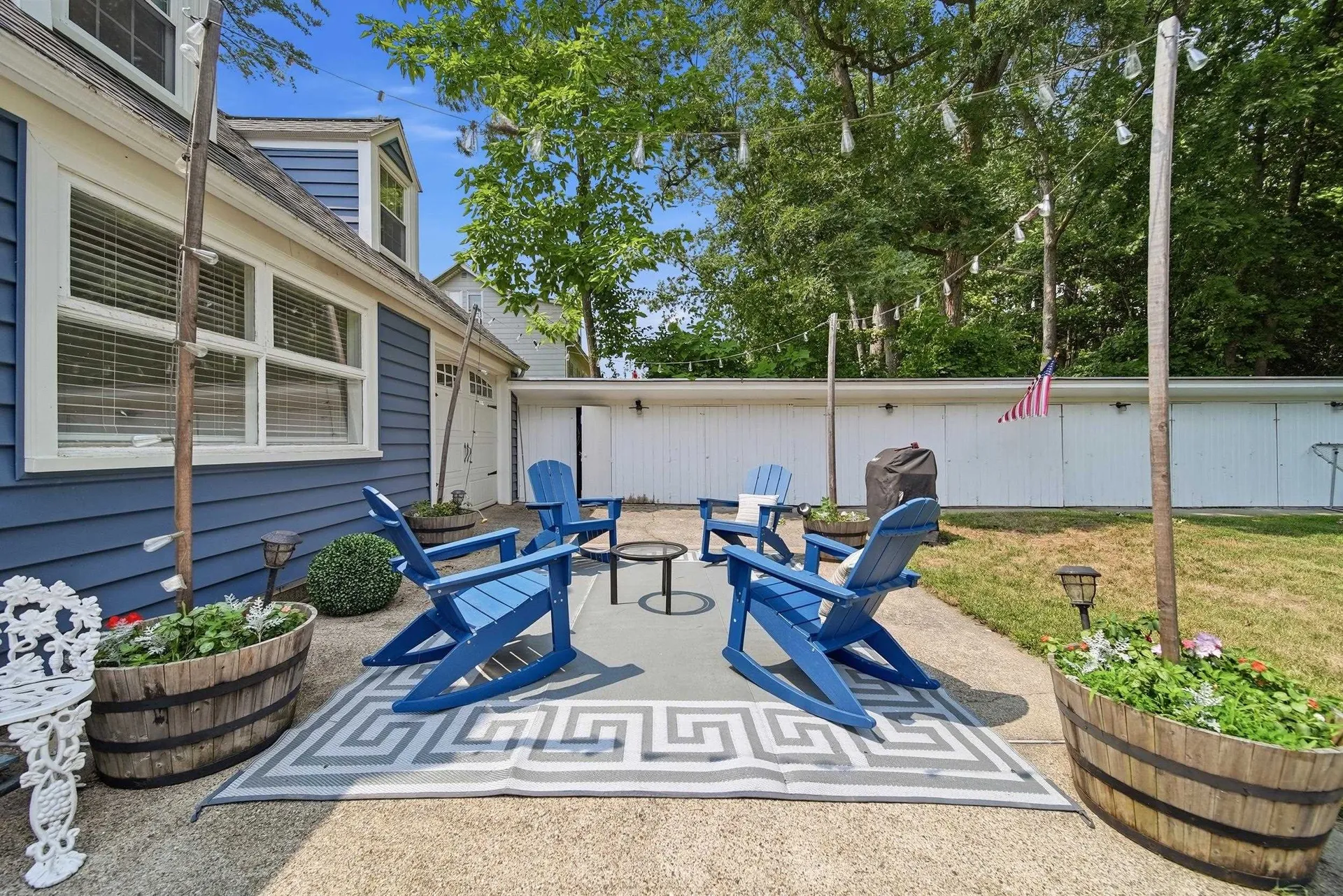 27 Baker Street Hudson NH 03051