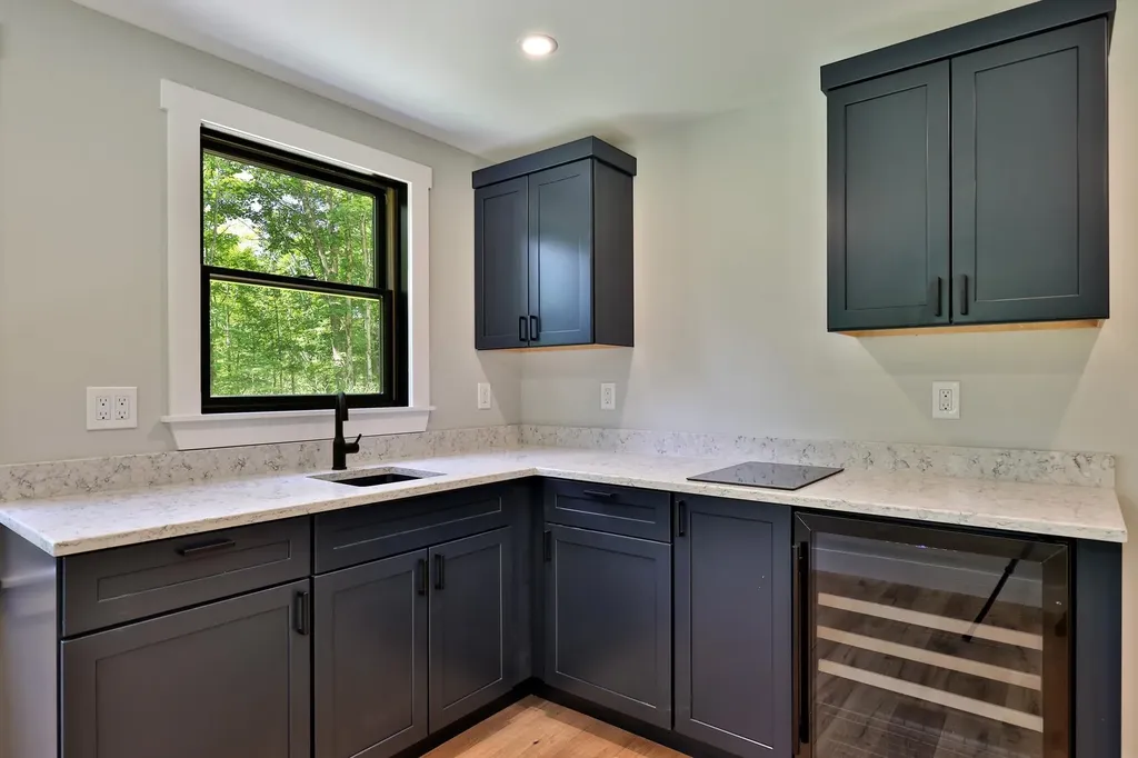 300 Great Hawk Road Rochester VT 05767