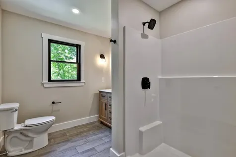 300 Great Hawk Road Rochester VT 05767