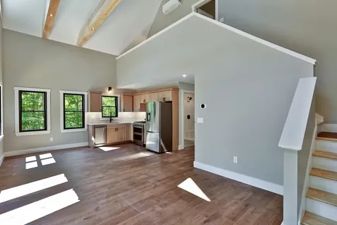 300 Great Hawk Road Rochester VT 05767