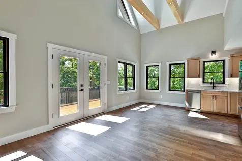 300 Great Hawk Road Rochester VT 05767