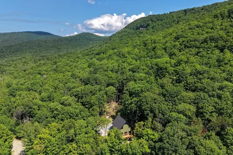 300 Great Hawk Road Rochester VT 05767