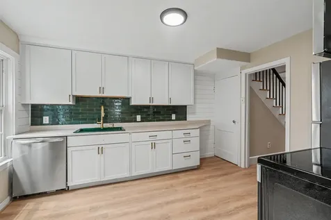 184A Echo Avenue Portsmouth NH 03801