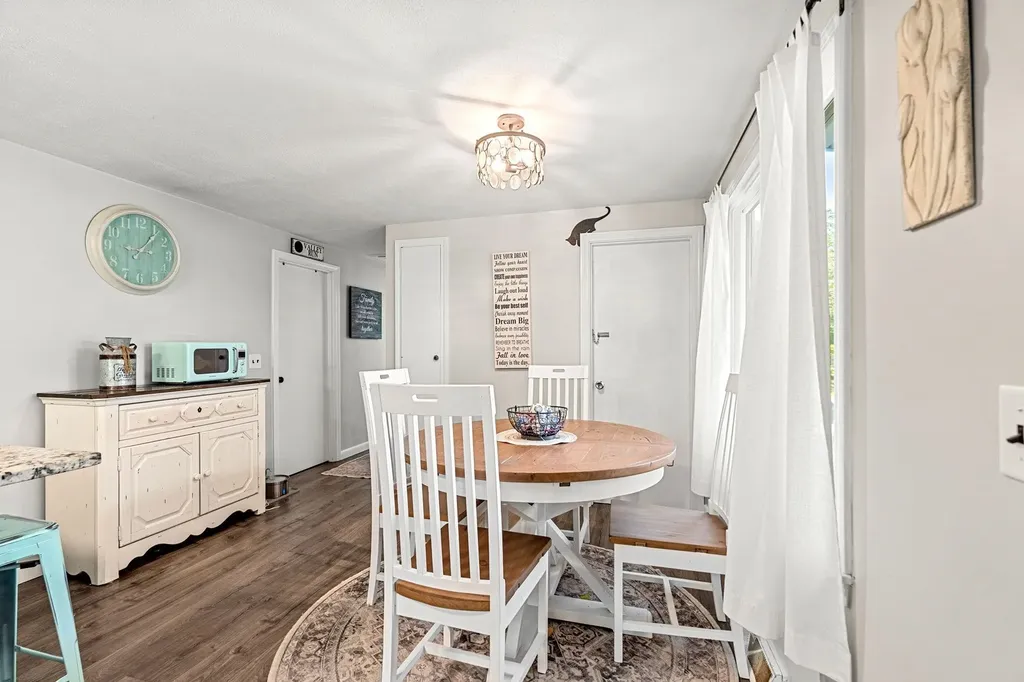 66 Worthley Avenue Seabrook NH 03874