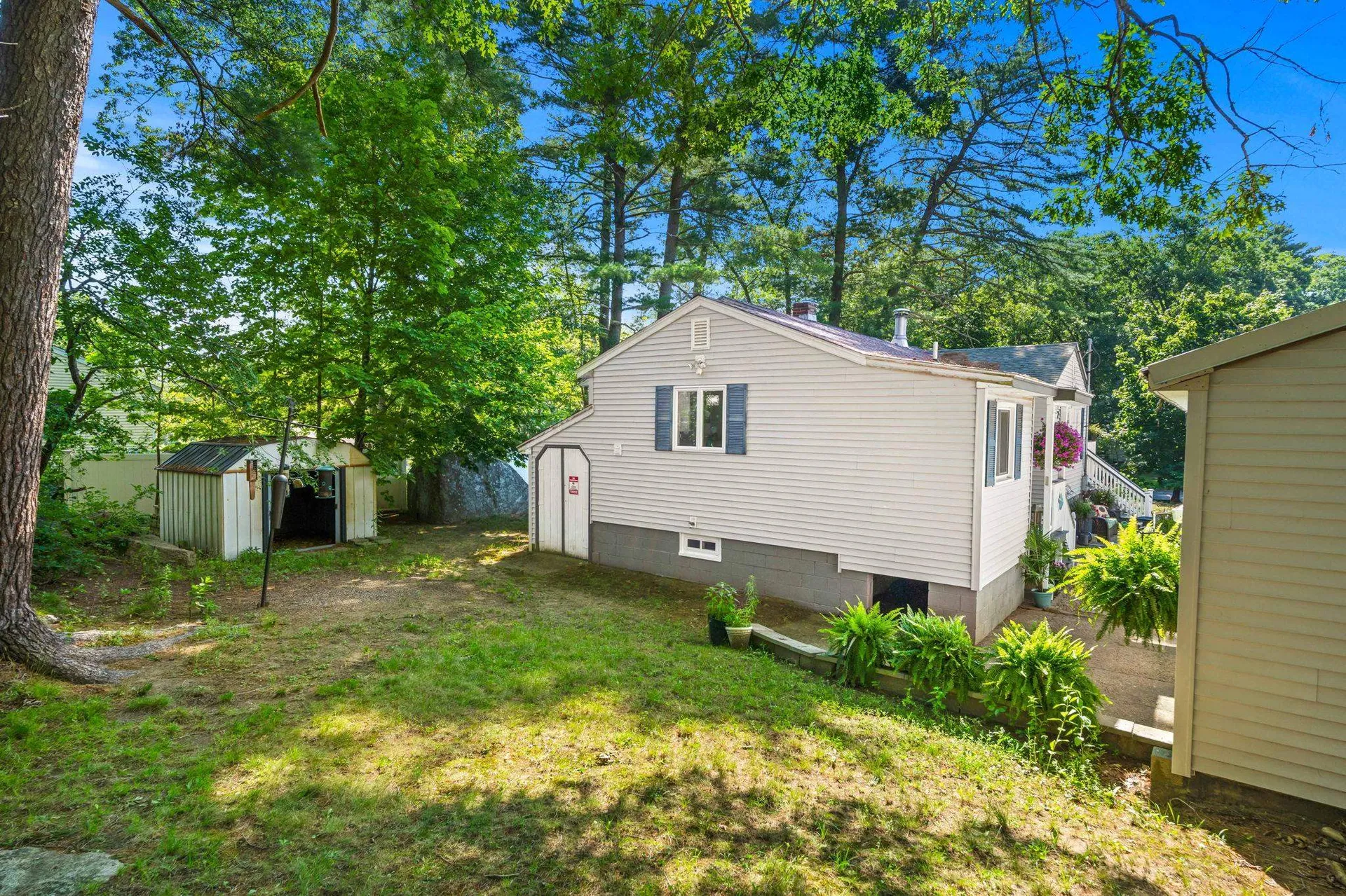 66 Worthley Avenue Seabrook NH 03874