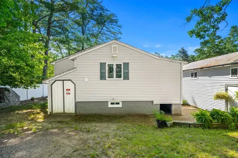 66 Worthley Avenue Seabrook NH 03874