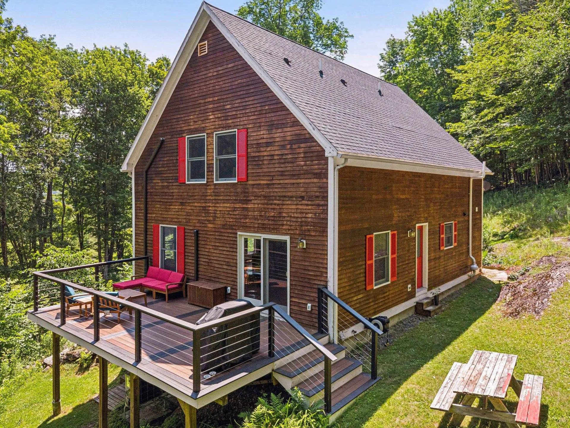 167 Limey Lane Pomfret VT 05053