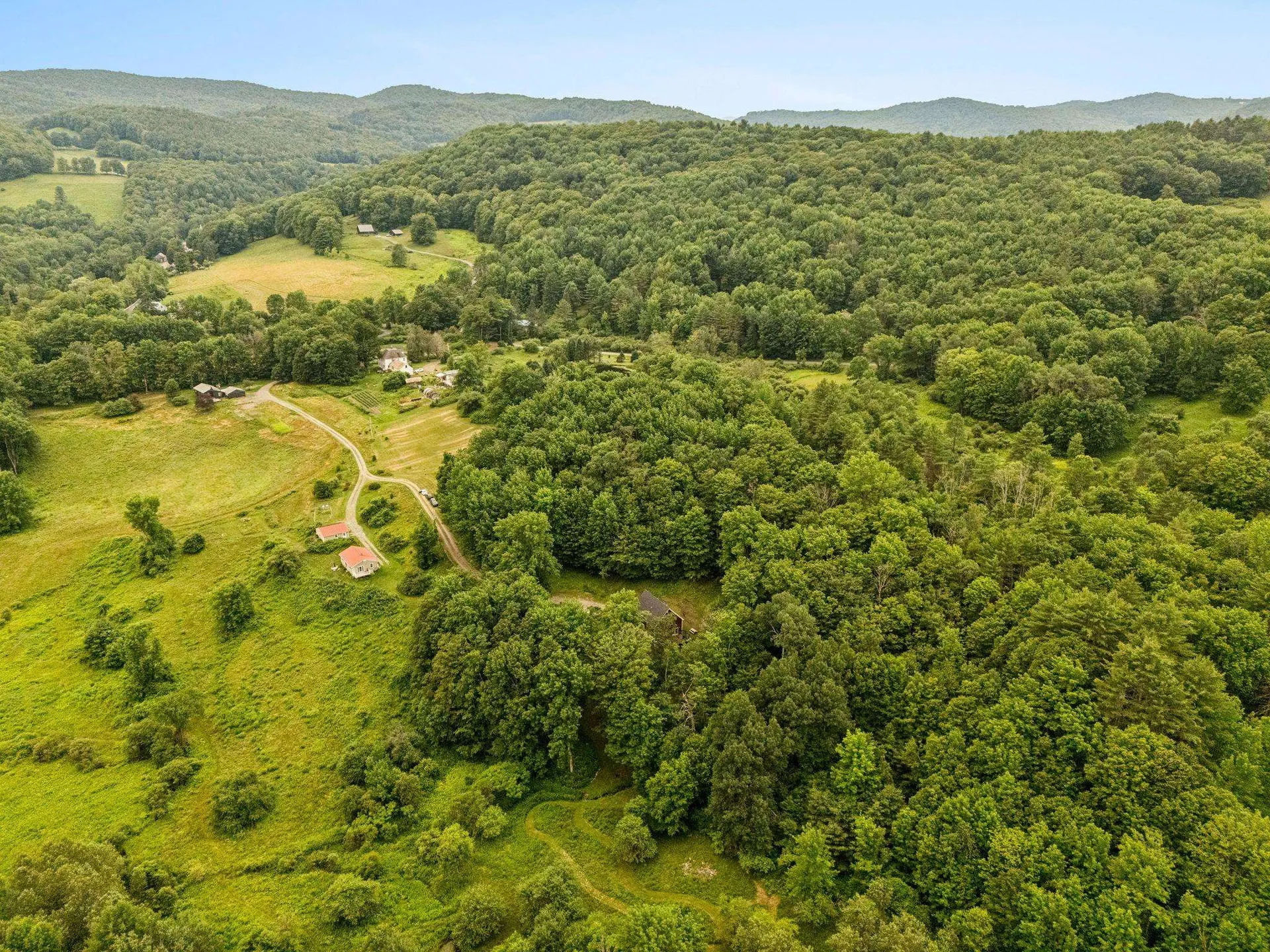 167 Limey Lane Pomfret VT 05053