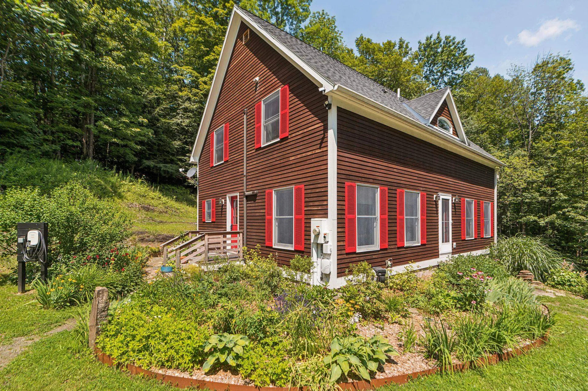 167 Limey Lane Pomfret VT 05053
