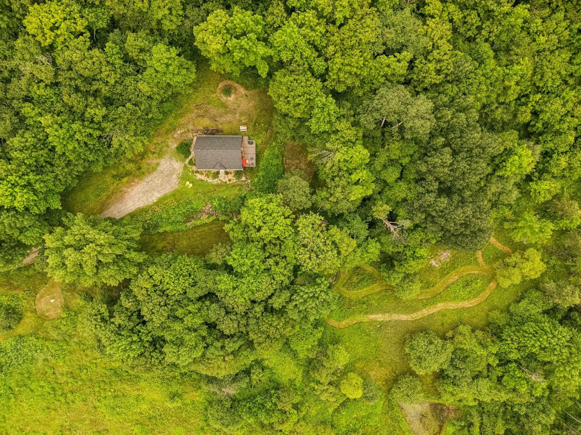 167 Limey Lane Pomfret VT 05053